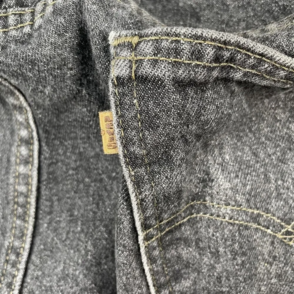 VTG Levi's Jean Shorts Men’s 42 Red Bat Wing Relaxed Mens Black Denim Jorts‎